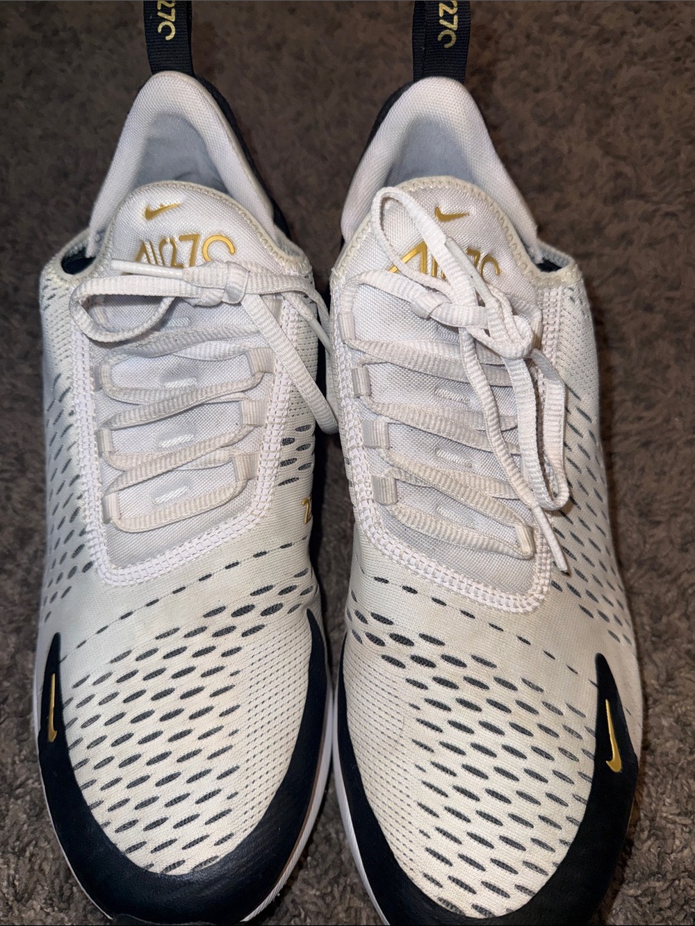 Nike Men’s White Black and Gold Air270
